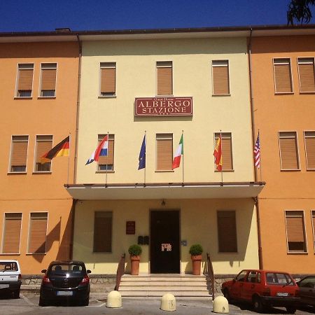 Albergo Stazione 사프리 외부 사진